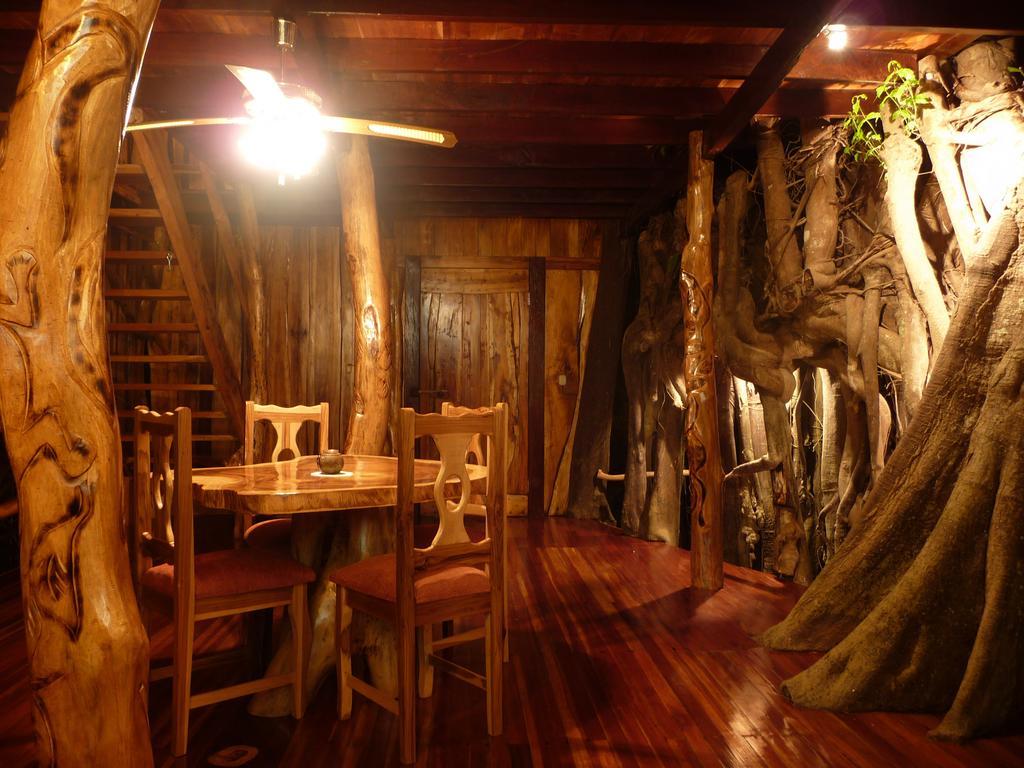 Topos Tree House Cahuita Extérieur photo